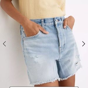 Madewell Relaxed Mid-Length Denim Shorts in Selton Wash: Ripped Edition